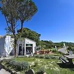 L'esquinade Fh 003 By Interhome